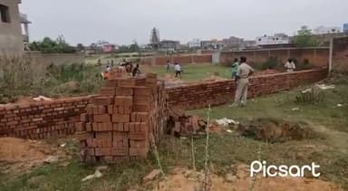 चानो हजारीबाग मे GMजमीन का अबैध विक्री,अतिक्रमण का मामला रुकने का नाम ही नही ले रहा है,मुफस्सिल थाना ने अतिक्रमण को रोका