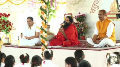 हरिद्वार: 10 दिवसीय सन्यास दीक्षा महोत्सव के छठे दिन पतंजलि में बाबा रामदेव ने सन्यासियों को राष्ट्रीय सेवा के लिए किया प्रेरित