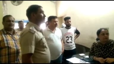 जगाधरी: बैंक से पेंशन लेकर लौट रही एक बुजुर्ग महिला से ऑटो चालक पर्स छीन कर हुआ फरार महिला ने पुलिस को दी शिकायत