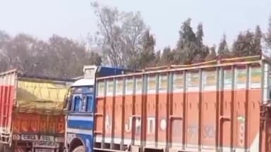 अगिआंव: अहीमनचक से पुलिस ने अवैध खनन के मामले में 4 ट्रक को किया जब्त, खनन विभाग को दी सूचना