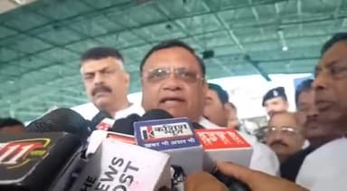 कांके: रांची पहुंचे झारखंड प्रदेश कांग्रेस प्रभारी अविनाश पांडे ने कहा- षड्यंत्र के तहत राहुल गांधी को फंसाया गया है