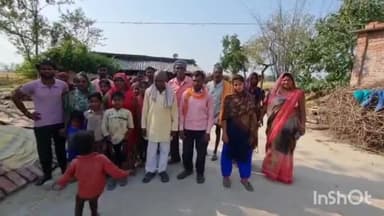 मिहींपुरवा: बोझिया मेँ दबंग नहीं बनने दे रहे आवास,मांग रहे पैसा,पीड़ित ने एस.पी व डीएम से कई शिकायत ॥