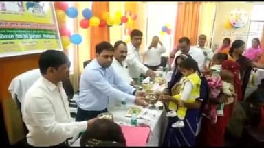 शिकोहाबाद: तहसील कार्यालय परिसर सभागार में पोषण पखवाड़ा के तहत कार्यक्रम एसडीएम तहसील दर रहे मौजूद गर्भवती महिलाओं को दिया पोषण आहार