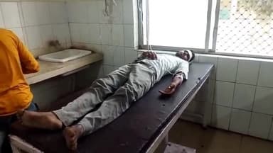 बदायूं: वरनी ढकपुरा गांव में पुरानी रंजिश के चलते 5 लोगों ने दो सगे भाइयों के साथ की मारपीट, घायलों का इलाज जारी