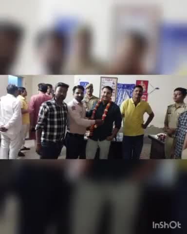 एत्माद्दौला डिवीजन चौकी इंचार्ज का हुआ भव्य विदाई समारोह