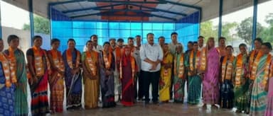 ಮುಂಡರಗಿ: ಡಂಬಳ ಗ್ರಾಮದ ಕಾಂಗ್ರೆಸ್ ಮಹಿಳಾ ಮುಖಂಡರು ಬಿಜೆಪಿಗೆ ಸೇರ್ಪಡೆ