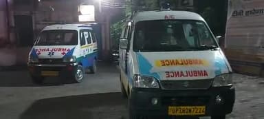 बहेड़ी: बहेड़ी-बंजरिया मार्ग पर लालू नगला के पास कार ने मारी ई-रिक्शा में टक्कर, ई-रिक्शा चालक सहित चार लोग हुए घायल