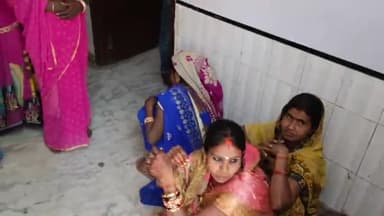 गोपालगंज: नटवा गांव में घर में घुसकर चोरी करने का विरोध करने पर आठ लोगों को पीटा। इलाज के लिए सदर अस्पताल में कराया गया भर्ती।