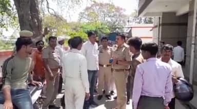 बदायूं: शेखूपुर के जंगल में आम के बाग में जामुन के पेड़ पर लटका मिला राजमिस्त्री का शव