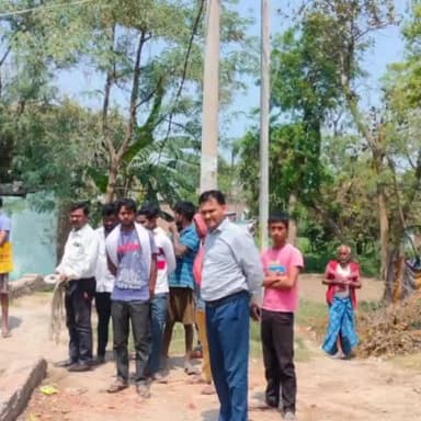 सोनपुर: सबलपुर में भूमि विवाद को लेकर दो पक्षों के बीच हुई मारपीट को लेकर सोनपुर सीओ ने भूमि मापी कराकर मामला कराया शांत