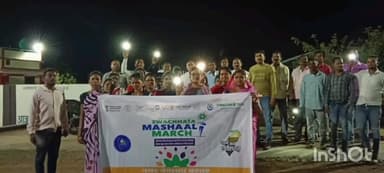 बस्तर: नगर पंचायत के जनप्रतिनिधि व कर्मचारियों ने वार्ड 6 में स्वच्छता को लेकर मशाल रैली निकालकर लोगों को किया जागरूक