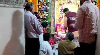 पंचकूला: पंचकूला के शक्तिपीठ माता मनसा देवी के दरबार में माथा टेकने के लिए पहुंचे हरियाणा के उप-मुख्यमंत्री दुष्यंत चौटाला