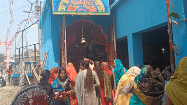 जय माँ दुर्गे.. श्री श्री 108 चै ती दुर्गा माता मंदिर साहबाद मे आज महा अस्टमी के दिन माता के भक्तो की आपार भीड़ 🙏🙏