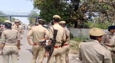 रायबरेली: गोपाल इंटर कॉलेज के पास संदिग्ध परिस्थितियों में सड़क किनारे नाले में मिला युवक का क्षत-विक्षत शव