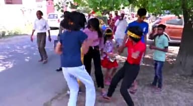 कानपुर: कल्यानपुर में बटेश्वर महादेव मंदिर में की गई देवी मूर्ति स्थापना, क्षेत्रवासियों ने 5 मंदिरों में निकाली परिक्रमा यात्रा