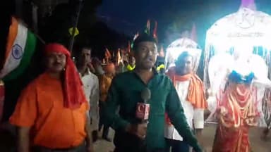 धौड़ाढ गांव में रामनवमी के शोभायात्रा में उमड़े जनसैलाब गुंजा जय जय श्री राम का नारा