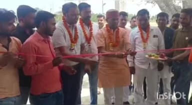 सफीपुर: मुस्तफाबाद में विधायक बंबा लाल दिवाकर ने किया गौशाला का उद्घाटन