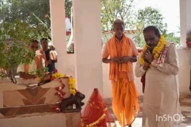 बस्तर: बस्तर विधायक लखेश्वर बघेल ने करलाकोंटा पहुंचकर की माता हिंगलाजीन की पूजा अर्चना