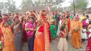 सिवनी: मरहाई माता मंदिर में स्थापित जवारे ज्योति कलशों की निकली विशाल शोभा यात्रा, देर रात्रि तक होता रहा विसर्जन