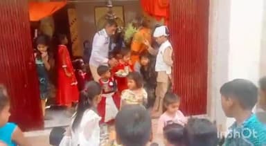 सफीपुर: न्योतनी में रामनवमी के अवसर पर दुर्गा माता मंदिर में भंडारे का हुआ आयोजन, बड़ी संख्या में श्रद्धालु हुए शामिल