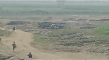 फारबिसगंज: फारबिसगंज के बथनाहा थाना क्षेत्र डिपोल प्रमाण नदी में अबैध मिट्टी खनन का चल रहा खेल फारबिसगंज SDO ने दिए जाँच के आदेश