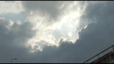 धनौरा: गजरौला में अचानक बदला मौसम झमाझम बारिश से किसान परेशान भारी नुकसान जगह-जगह जलभराव