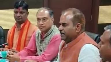 6 अप्रैल से बीजेपी का घर-घर चलो अभियान होगा शुरू, सर्किट हाउस में पिछड़ा वर्ग मोर्चा के संजय भाई पटेल ने दी जानकारी