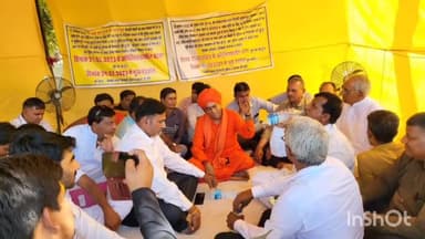 पोकरण: चोरी का खुलासा करने की मांग को लेकर  उपखंड कार्यालय  पर 21 तारीख से दिए जा रहे धरना स्थल पर पहुंचे भाजपा जिला अध्यक्ष