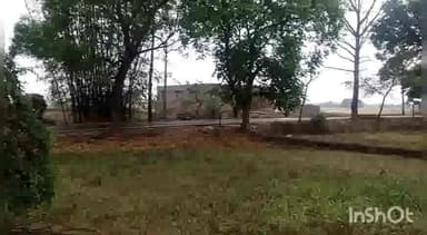 अंबिकापुर: अंबिकापुर में मौसम झमाझम बारिश गरज चमक के साथ बारिश होने से किसानों की फसलों पर होगा नुकसान।