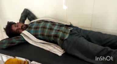 टीकमगढ़: गणेशगंज गांव में व्यक्ति ने खाया कीटनाशक, हालत बिगड़ने पर जिला अस्पताल में करवाया गया भर्ती