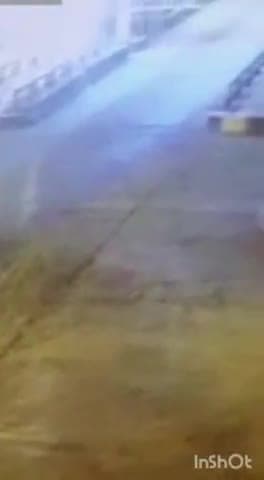 ग्वालियर गिर्द: सिमरिया टांका के पास बाइक सवार लुटेरों ने दुकानदार को टक्कर मारकर गिराया, बंधक बनाकर लूटा ₹70 हजार का माल