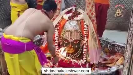 बाबा महाकाल का #हनुमानजी के स्वरूप में अद्भुत और अलौकिक श्रृंगार... जय श्री #महाकाल... जय बजरंगबली #HanumanJi #Mahakaleshwar #महाकालेश्वर #उज्जैन