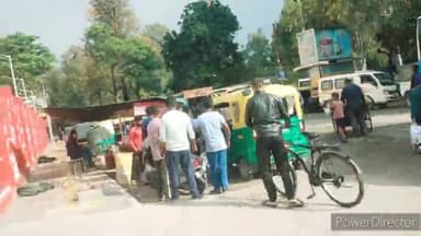 देहरादून: परेड ग्राउंड में चोरों को पकड़कर लोगों ने की जमकर पिटाई, चोरों ने चाकू मारने का भी किया प्रयास