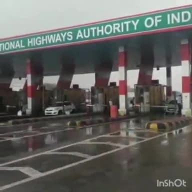 धौलाना: छिजारसी टोल प्लाजा पर देर रात से बढ़ी टोल की दरें, वाहन चालकों की जेब पर पड़ा भार