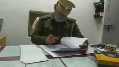 पंचकूला: रौनक होटल के सामनें खडी इनोवा कार चोरी मामलें में आरोपी को किया काबू,सेक्टर 1 पंचकूला में पुलिस प्रवक्ता ने दी जानकारी