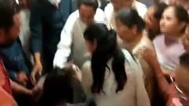 प्रदेश कांग्रेस अध्यक्ष कमलनाथ जी ने इंदौर के एपल अस्पताल पहुंचे