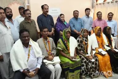 ग्वालियर गिर्द: जल विहार में नगर निगम के रिटायर हुए कर्मचारियों के सेवानिवृत्ति कार्यक्रम में शामिल हुई महापौर शोभा सिकरवार