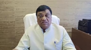 जांजगीर: जांजगीर में नेता प्रतिपक्ष नारायण चन्देल का बड़ा बयान, बेरोजगारों को लेकर कांग्रेस सरकार पर साधा निशाना