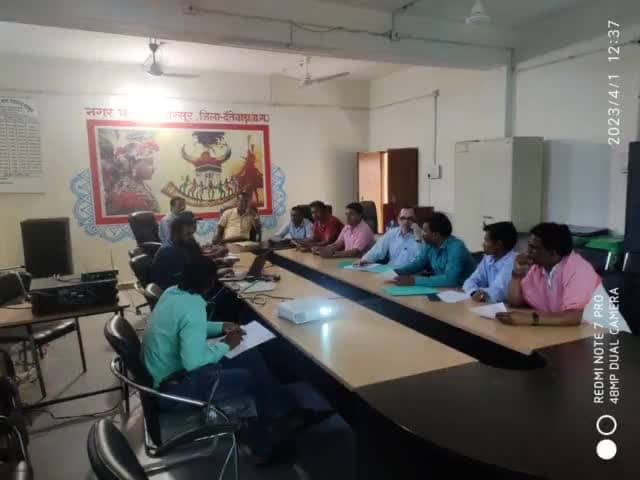 # नगर पंचायत बारसुर के कार्यालय  सभागार में  बेरोजगारी भत्ता सत्यापन दल के लिए आवश्यक प्रशिक्षण आयोजित किया गया।