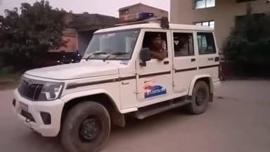 बेतिया: पॉक्सो एक्ट के आरोपी को मुफस्सिल थाना पुलिस ने दिल्ली से किया गिरफ्तार, मेडिकल जांच के बाद भेजा गया जेल