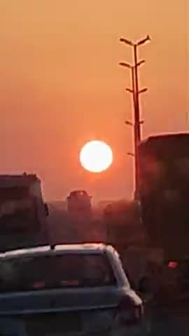 ज्योतिष में सूर्य:जानिए सूर्य उपासना का महत्व और इससे जुड़े नियम और पूजन ...

— सूर्यदेव का महत्व जीवन से जुड़े तमाम दुख