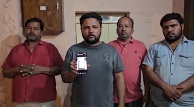 मंदसौर: संत कंवरराम कॉलोनी में लड़की की मौत को परिजनों ने बताया आत्महत्या, थाने में परिजन बोले- बेटी को ब्लैकमेल किया गया