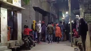 बेतिया: मद्य निषेध एवं उत्पाद विभाग ने नरकटियागंज, सिकटा व बलथर चेक पोस्ट से 6 शराब कारोबारियों को किया गिरफ्तार