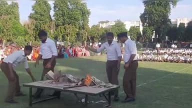 मथुरा: राष्ट्रीय स्वयंसेवक संघ इकाई मथुरा द्वारा बीएसए कॉलेज में शारीरिक प्रधान कार्यक्रम का किया गया आयोजन