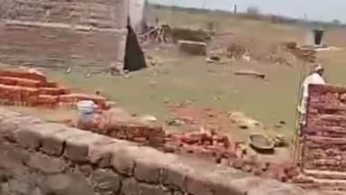 मांडू: जमीन के मामले को लेकर मारपीट और अभद्र व्यवहार को लेकर वेस्ट बोकारो ओपी में आवेदन देकर भुक्तभोगी ने लगाई गुहार