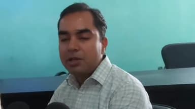 बलरामपुर: लगातार अनुपस्थित चल रहे अधिशासी अधिकारी नगर पालिका बलरामपुर शासन द्वारा किए गए निलंबित डीएम के पत्र पर हुई कार्रवाई