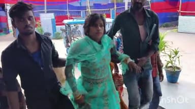 सासाराम: अमठा से परीक्षा देने जा रही लड़की बाइक से गिरकर हुई घायल, ट्रॉमा सेंटर में कराया गया भर्ती