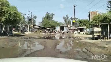 हसनपुर: नेशनल हाईवे-9 ज़ीरो प्वाइंट मोहम्मदाबाद डाल पर बूंदाबांदी के कारण जलमग्न हुआ रास्ता, वायरल हुआ वीडियो