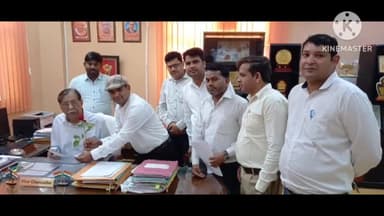 सैफई: यू.पी. यू एम.एस इम्प्लाइज एसोसिएशन सैफई के पदाधिकारियों ने कैडर पुनर्गठन के संबंध में कुलपति को सौंपा 7 सूत्रीय ज्ञापन