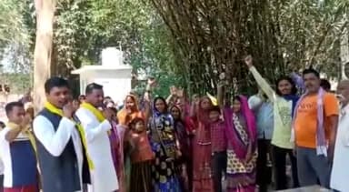 बस्ती: सुभासपा ने गनेशपुर में 8 अप्रैल को होने वाली जनसभा को लेकर शेखपुरा में की तैयारी बैठक